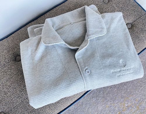 ワッフル地のナイトウェア