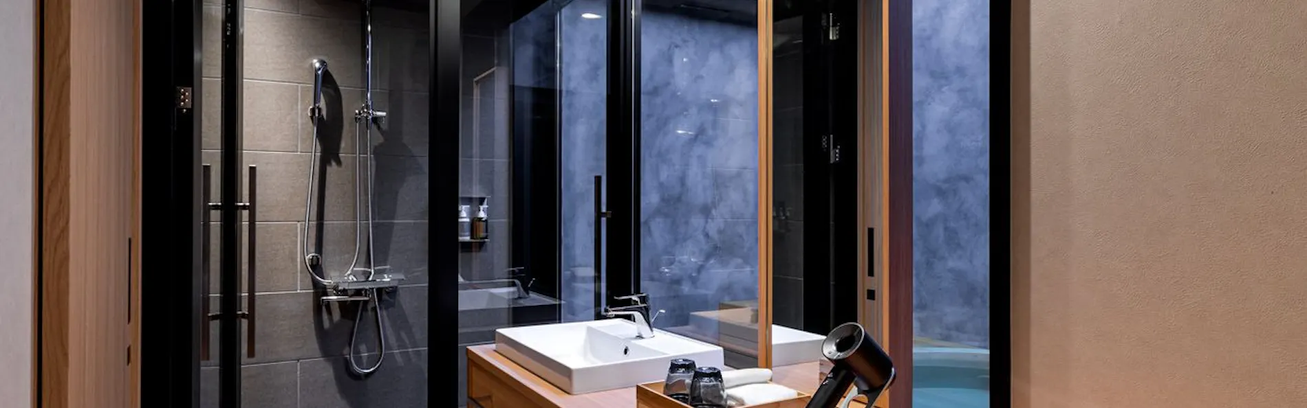 ONSEN RYOKAN 由縁 札幌