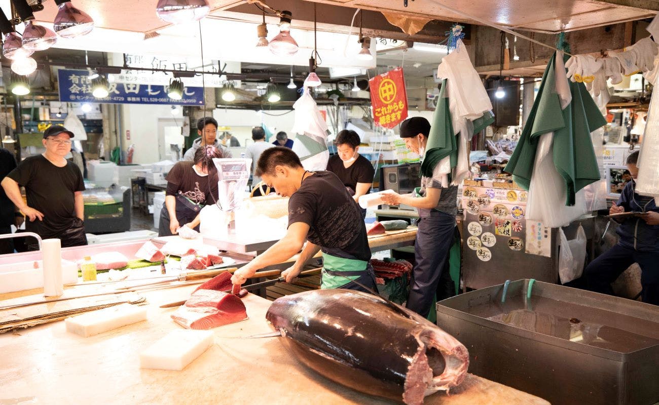 位於步行範圍內的柳橋中央市場