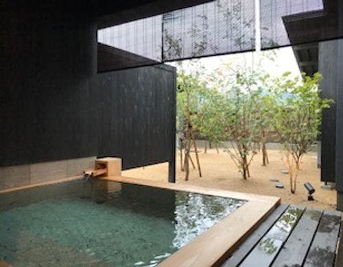 【六番】露天風呂