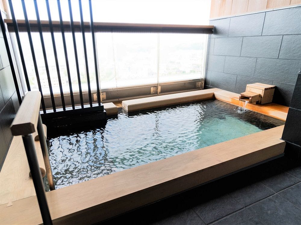 函館湯の川温泉 海と灯／ヒューイットリゾート