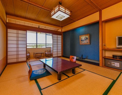 和室　１０畳または12.5畳