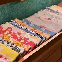 Miyu - Yukata berwarna