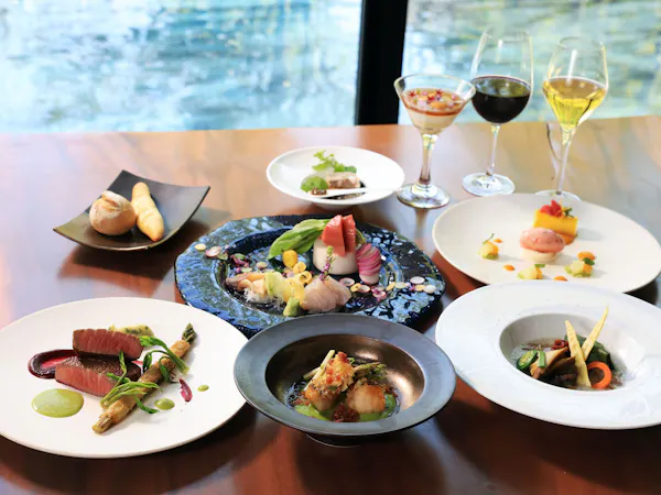 【夕朝食付】ミシュランキーホテル記念ディナーコースとご朝食<アペロタイムや季節のアフタヌーンティ付>