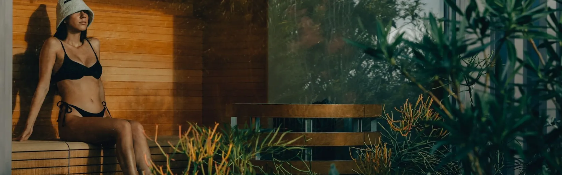 BOTANICAL POOL CLUB