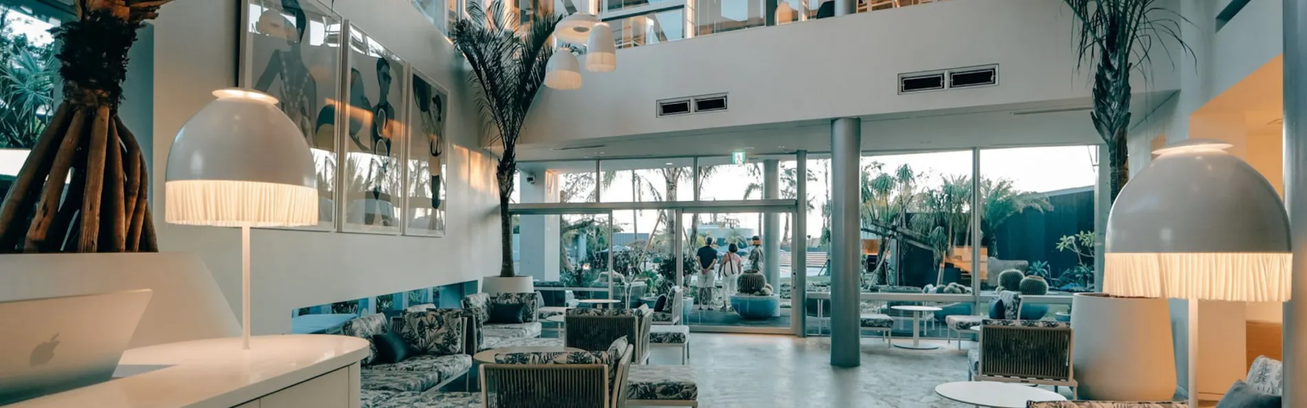 BOTANICAL POOL CLUB