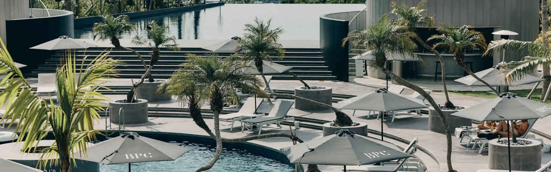 BOTANICAL POOL CLUB