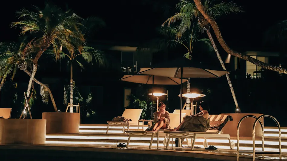 BOTANICAL POOL CLUB