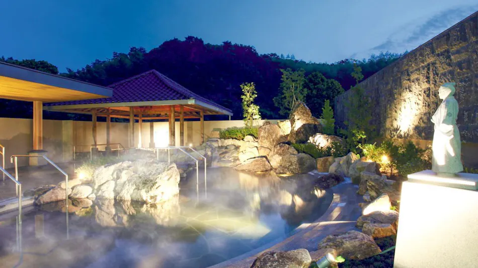 Mercure Kochi Tosa Resort & Spa