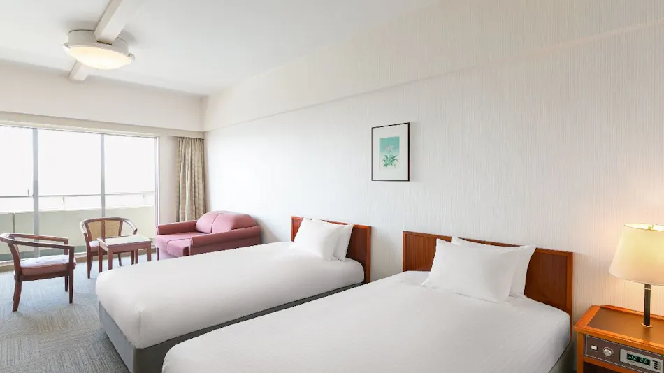 Mercure Kochi Tosa Resort & Spa
