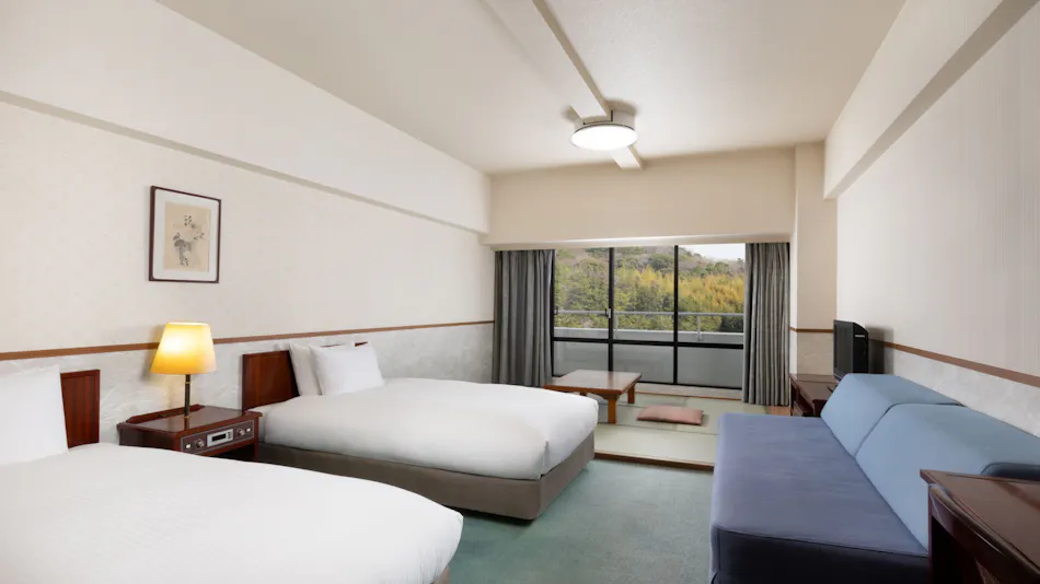 Mercure Kochi Tosa Resort & Spa