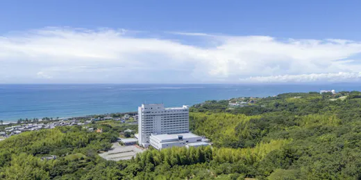 Mercure Kochi Tosa Resort & Spa