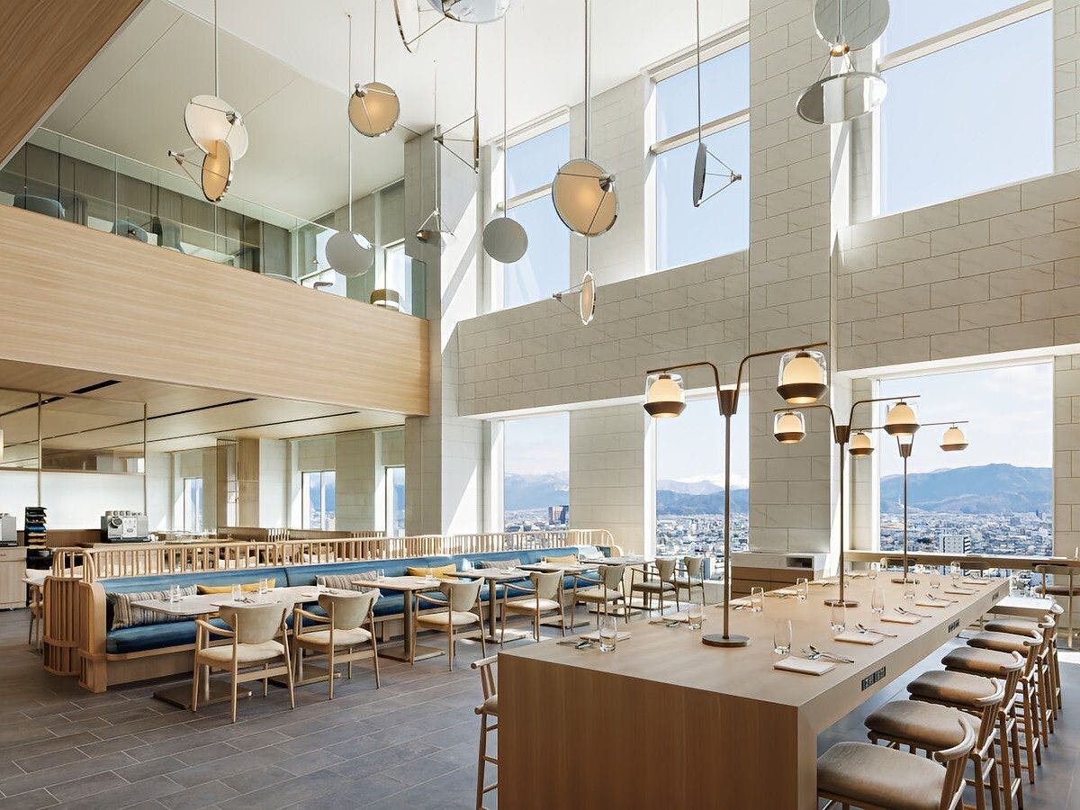 ■ร้านอาหาร "SUBSTANCE"