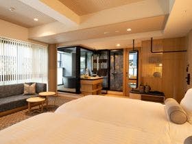 草津温泉　湯畑泉水