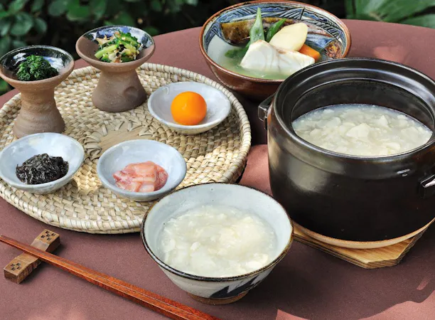 朝食