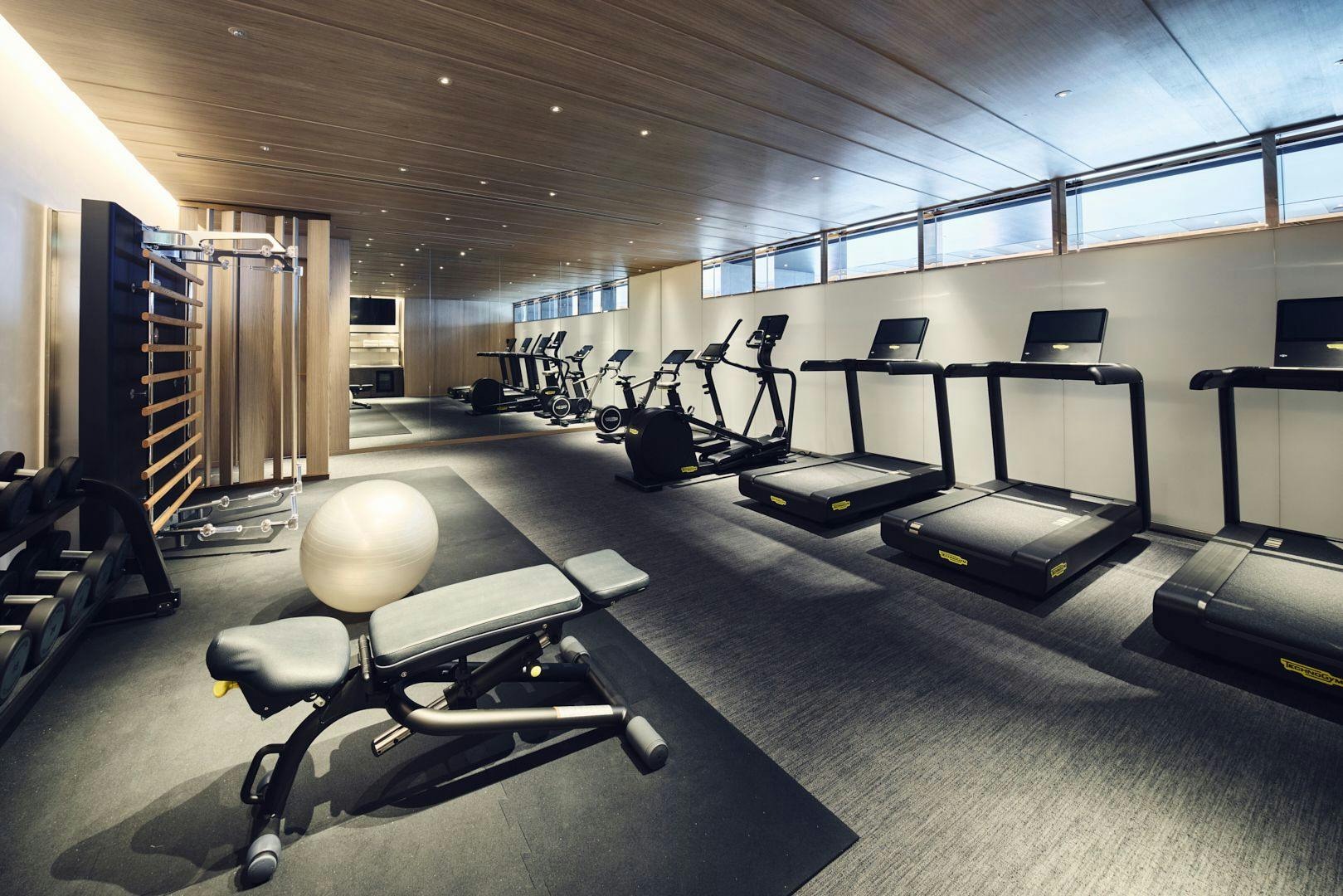 Gym kebugaran lantai 9