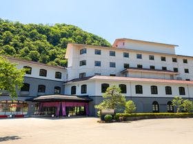 山中温泉河鹿荘