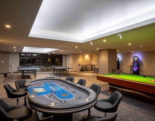 プレイルーム遊溪　ポーカーテーブル