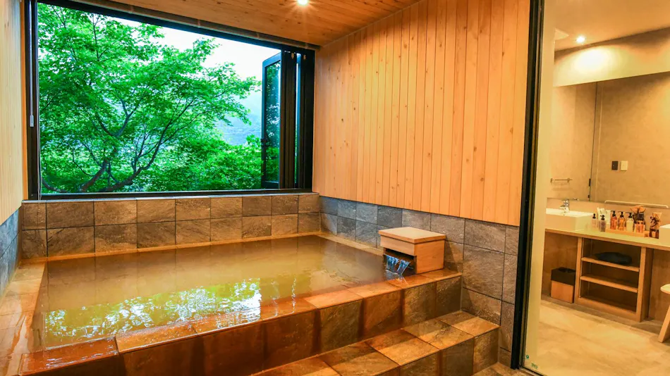 Reviving Mountains and Hometown: Aso Uchinomaki Onsen Sozankyo