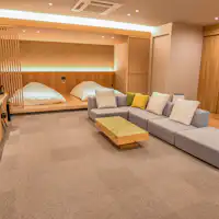 ห้องสวีทขนาด 96 ตารางเมตร พร้อมอ่างอาบน้ำกึ่งกลางแจ้ง