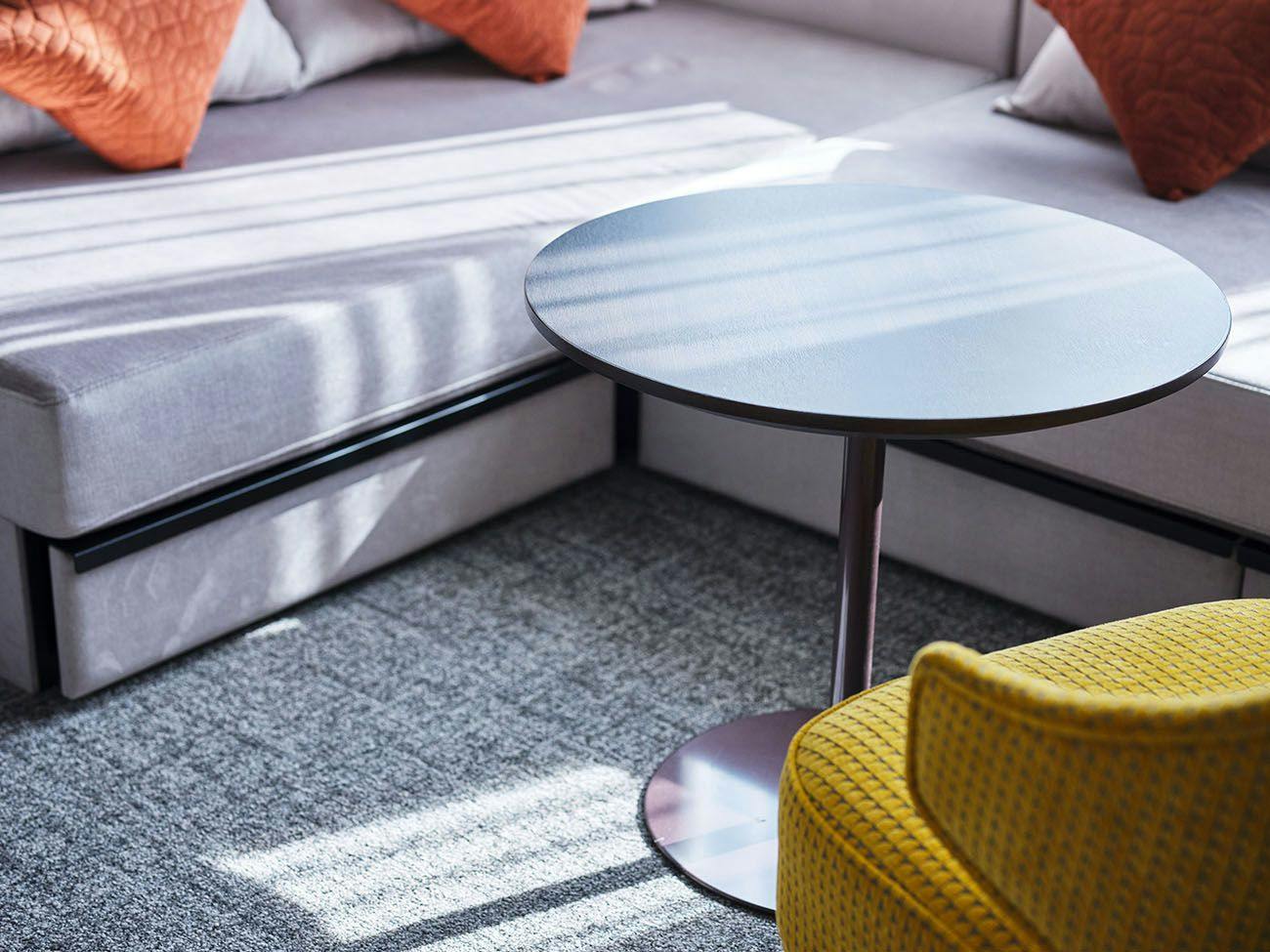 Deluxe Corner Suite