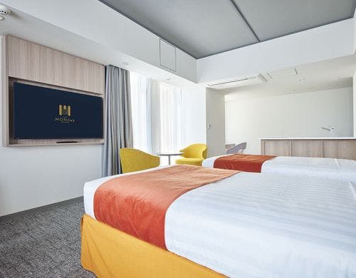 Deluxe River View Suite