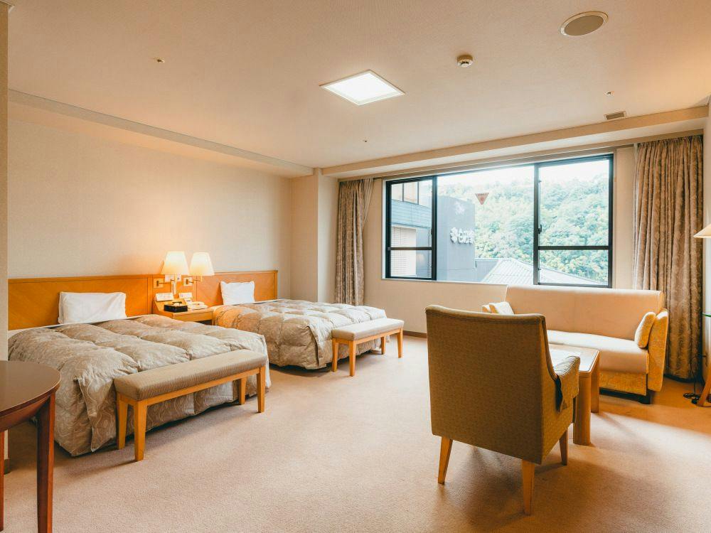 Gambar Kamar Deluxe Twin (Gaya Barat)