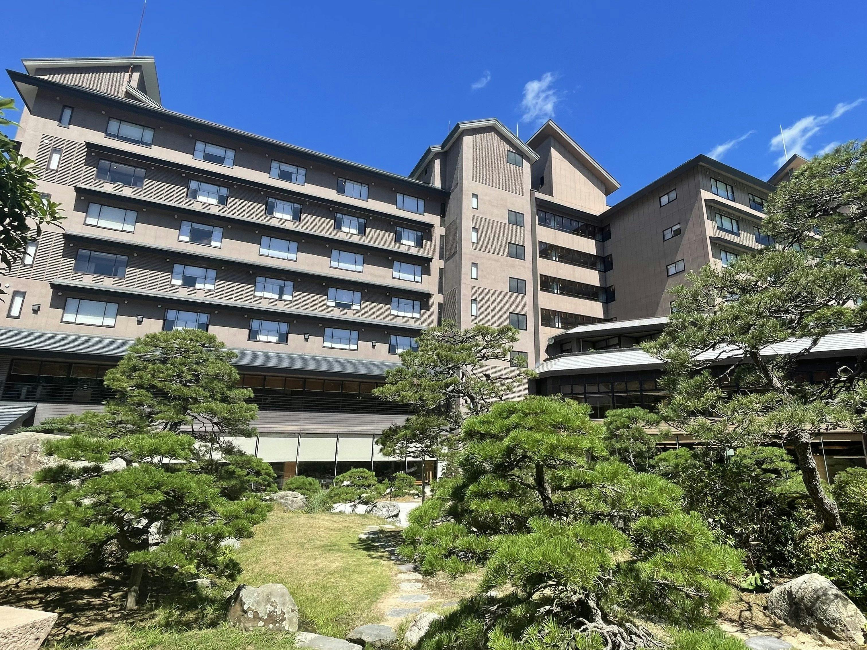 曲水の庭　ホテル玉泉