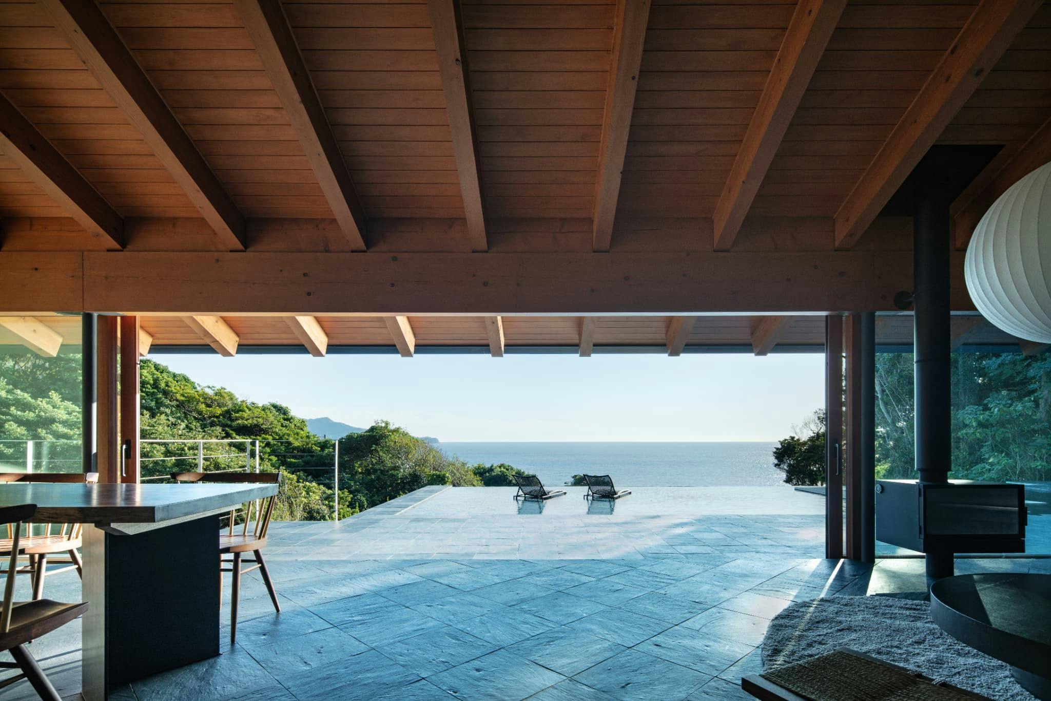 วิวทิวทัศน์ที่มองเห็นจากห้องนั่งเล่น