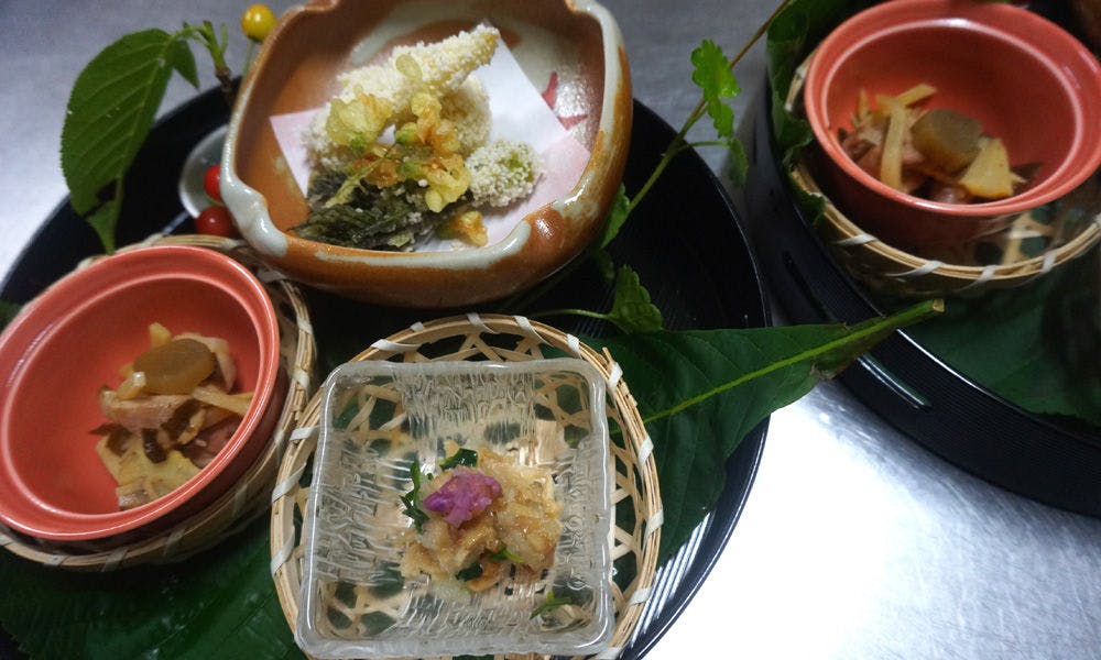 囲炉裏の御宿 花敷の湯