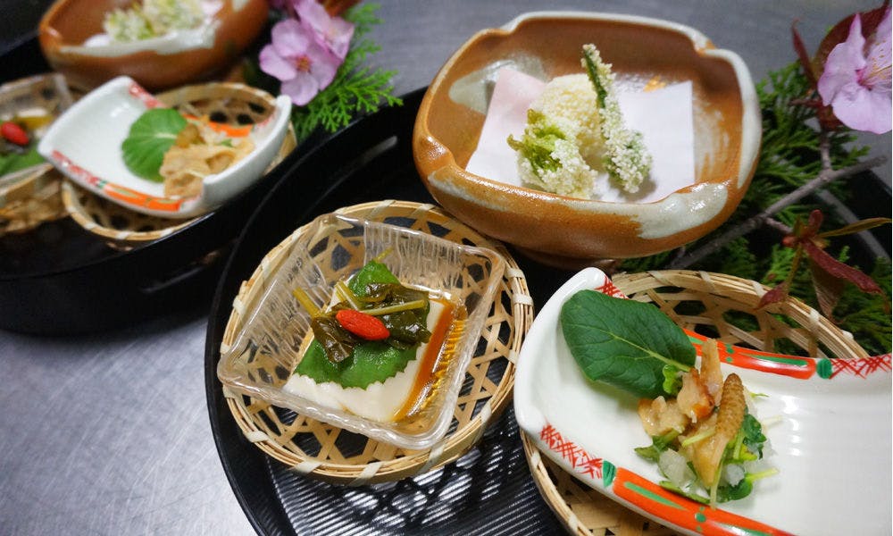 囲炉裏の御宿 花敷の湯