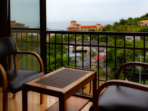 ห้องสไตล์ญี่ปุ่น 10 เสื่อทาทามิ ชั้น 2 (พร้อมระเบียงกว้างด้านทะเล)