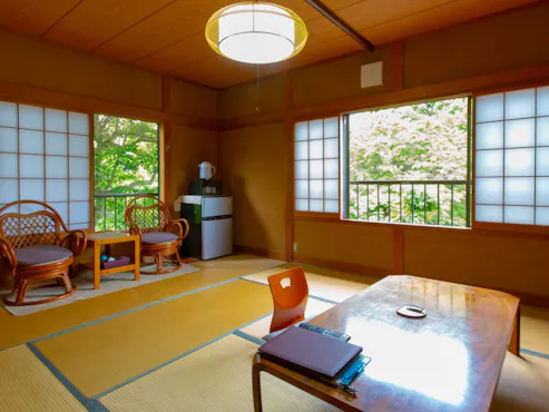 和室10畳2F(山側)