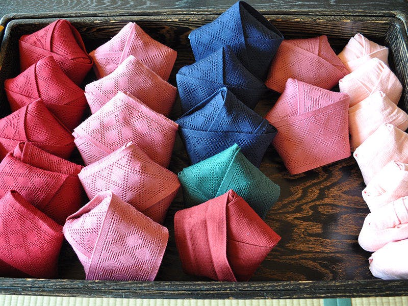 เลือกสายคาดยูกาตะ