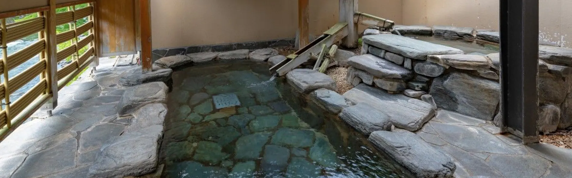 坐山 みなかみ (旧:水上館)