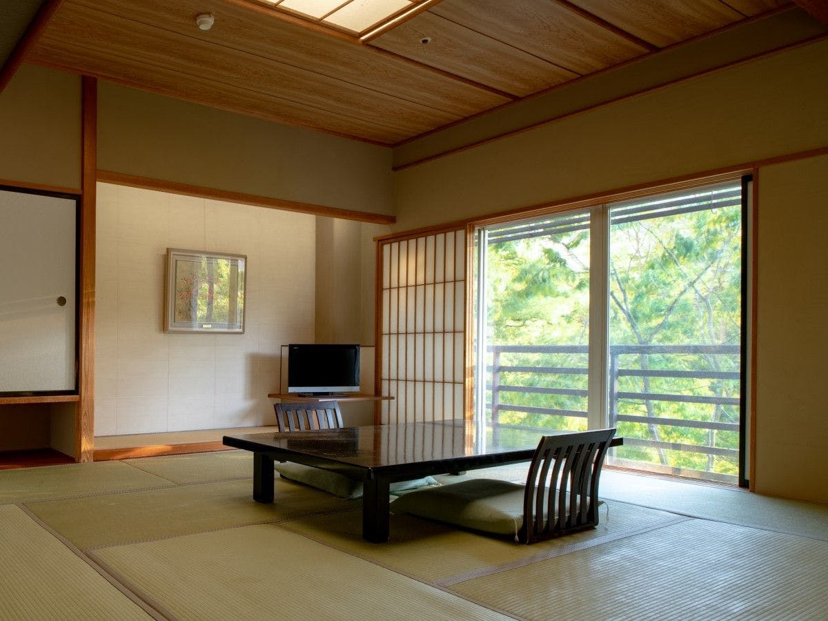 坐山 みなかみ　(旧：水上館)