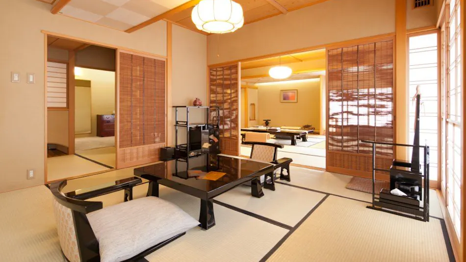 Zazan Minakami (Formerly: Mizukami-kan)