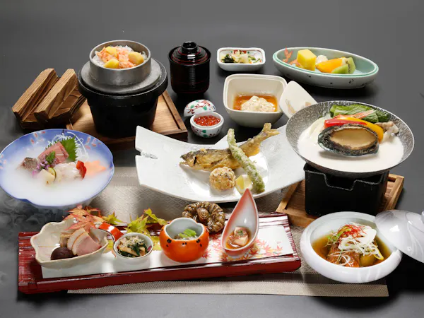 2026年10月1日~【極御膳】ハイグレード夕食プラン 一泊二食付き