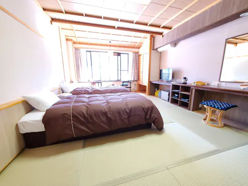 【ซูพีเรียร์ฝั่งภูเขา】ห้องคู่สไตล์ญี่ปุ่นโมเดิร์น 12 เสื่อทาทามิ