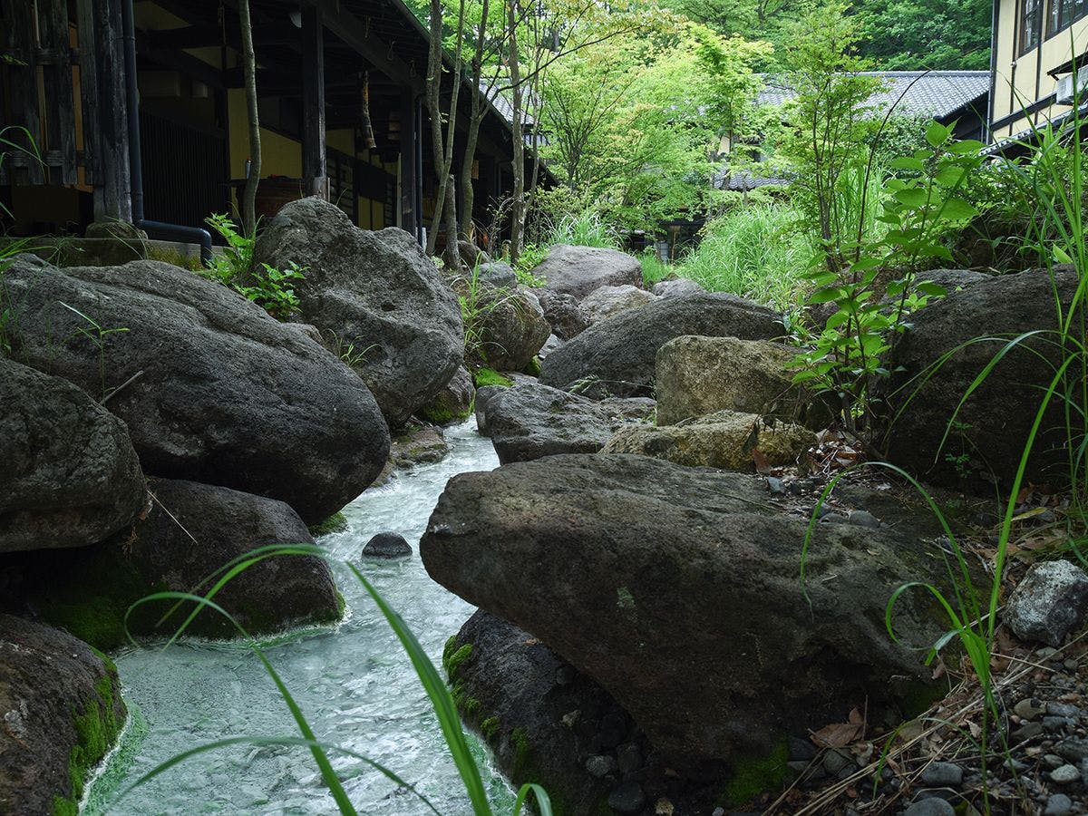 山の宿　寒の地獄旅館