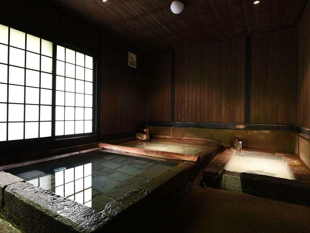 山の宿　寒の地獄旅館