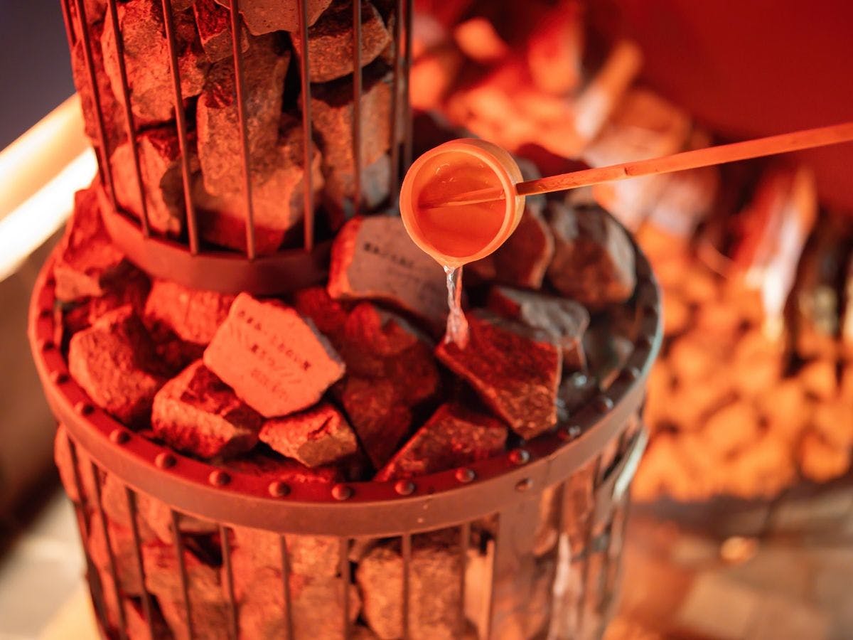 【暖の地獄サウナ】