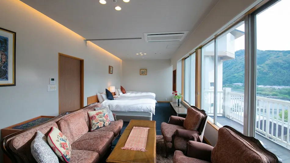 Kintaikyo Onsen Iwakuni Kokusai Kanko Hotel