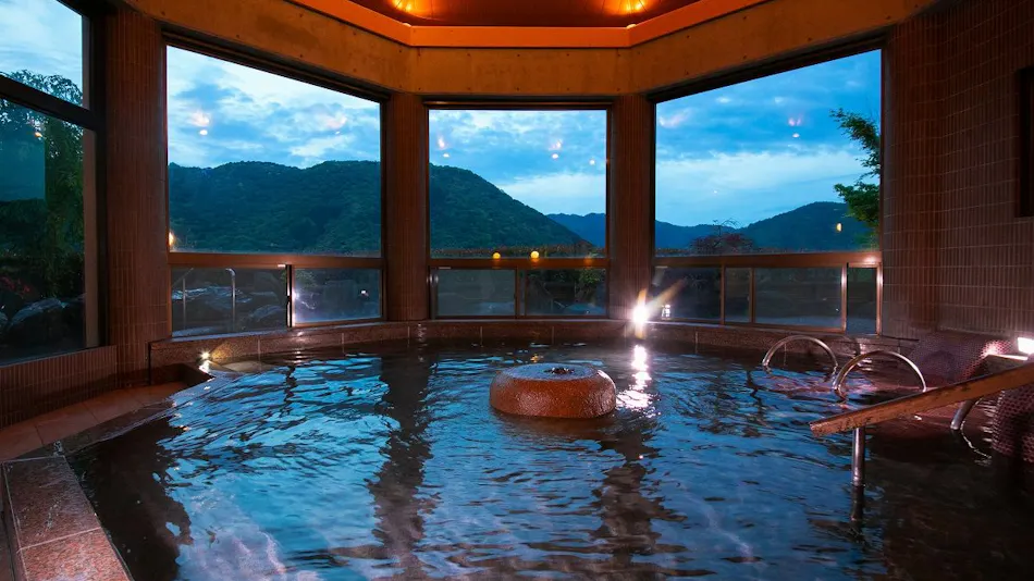 Kintaikyo Onsen Iwakuni Kokusai Kanko Hotel