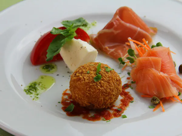 【1泊夕食】ワンちゃんとおでかけ~旬の食材を使ったイタリアンのフルコースを召し上がれ~