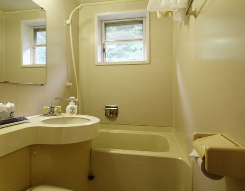 【203】お部屋にはユニットバスがあります