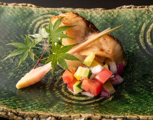 【季節の焼き物】鱸(すずき)若狭焼き