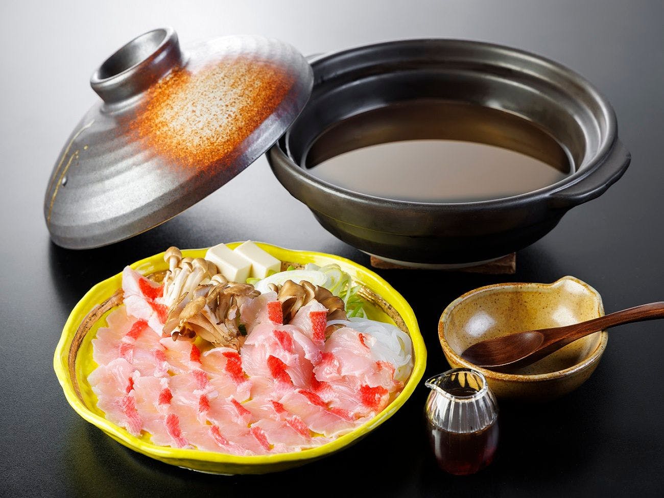 伊豆熱川温泉 六つの貸切風呂を湯めぐり ふたりの湯宿 湯花満開