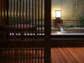 湯村温泉　自家源泉のお宿　とみや