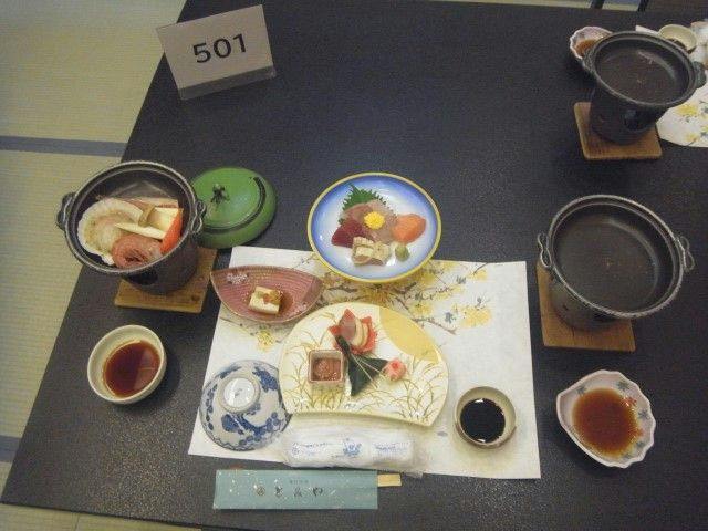 Yumura Onsen: Tomiya Inn with Private Hot Spring Source